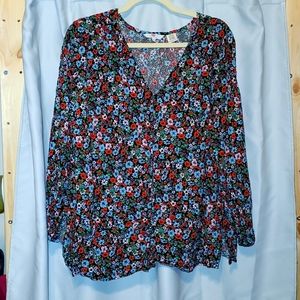 2x Levi's black and floral top